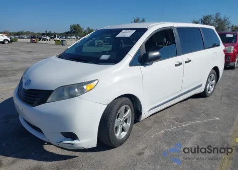 2015 Toyota Sienna L 7 Passenger from USA, damaged, VIN 5TDZK3DC8FS570356